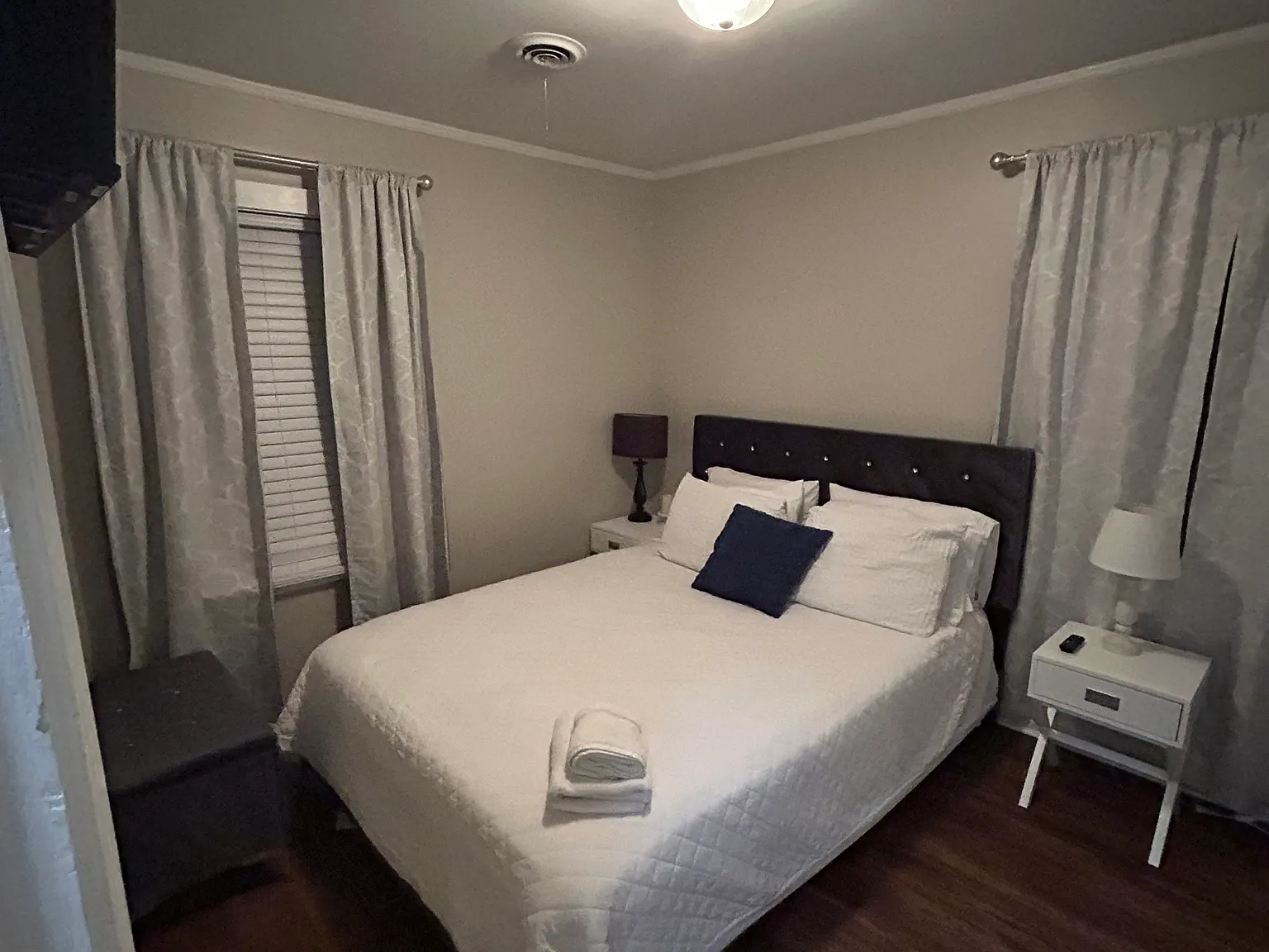 2 bed, 754 sqft, $1,200 — Photo 3