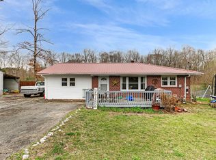 1025 W Main St, Parsons, TN 38363