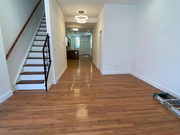 2nd image of 2539 N 30th St
