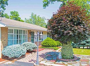 6336 Pine St, Harrisburg, PA 17112