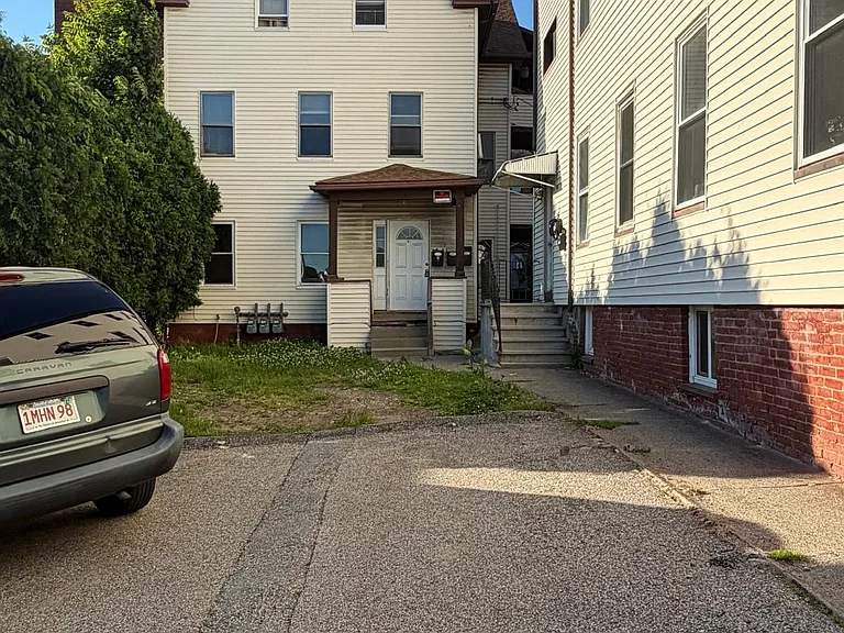 107 Endicott St #1 — Photo 1