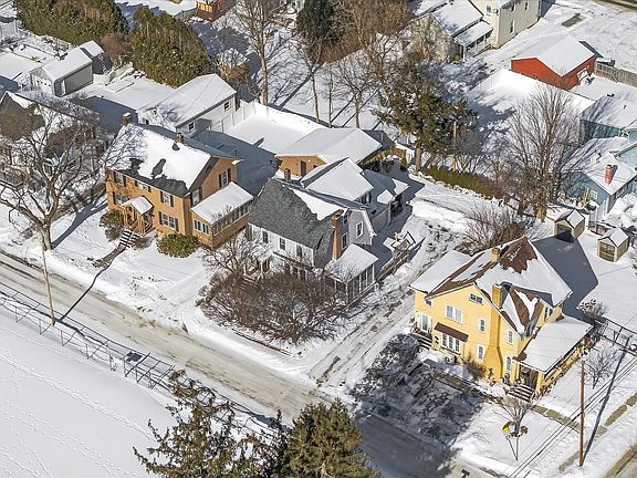 4th image of 25 Seabury Street