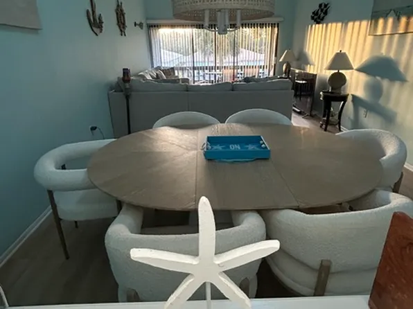 7378 Cloister Dr, Sarasota, FL 34231