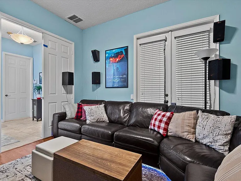82 Stoney Dr — Photo 11