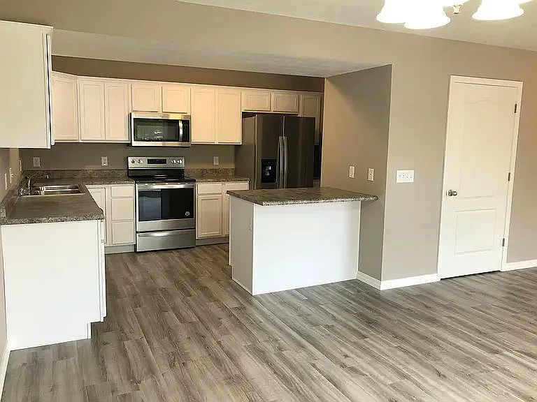 120 Sunrise Cv — Photo 5