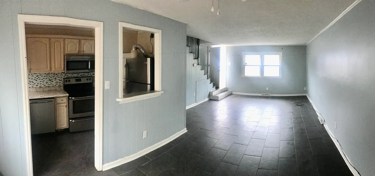 2 bed, 1.5 bath, 1151 sqft, $1,475 — Photo 1