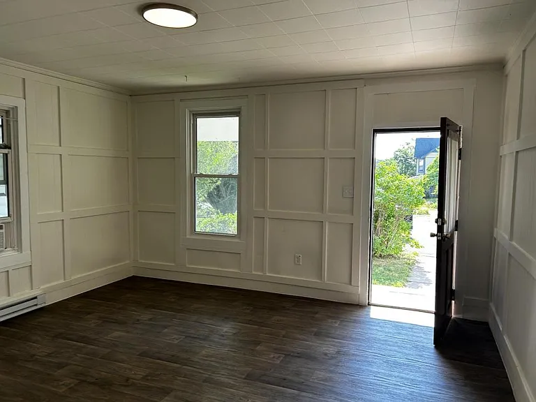 6920 Maryland Ave — Photo 12
