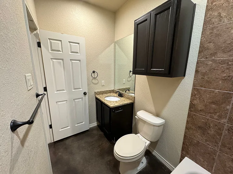 204 Ragsdale Way — Photo 12