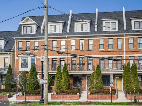 3332 7th St NE, Washington, DC 20017