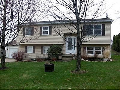 1st image of 4375 Emily St
