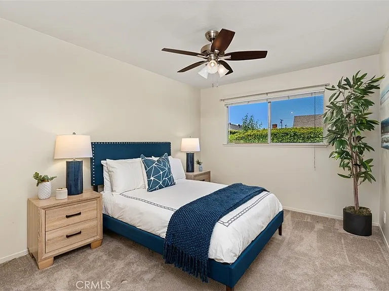 15921 Dundalk Ln — Photo 5