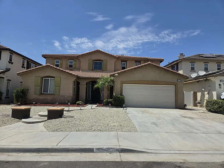 36813 Gemina Ave — Photo 1