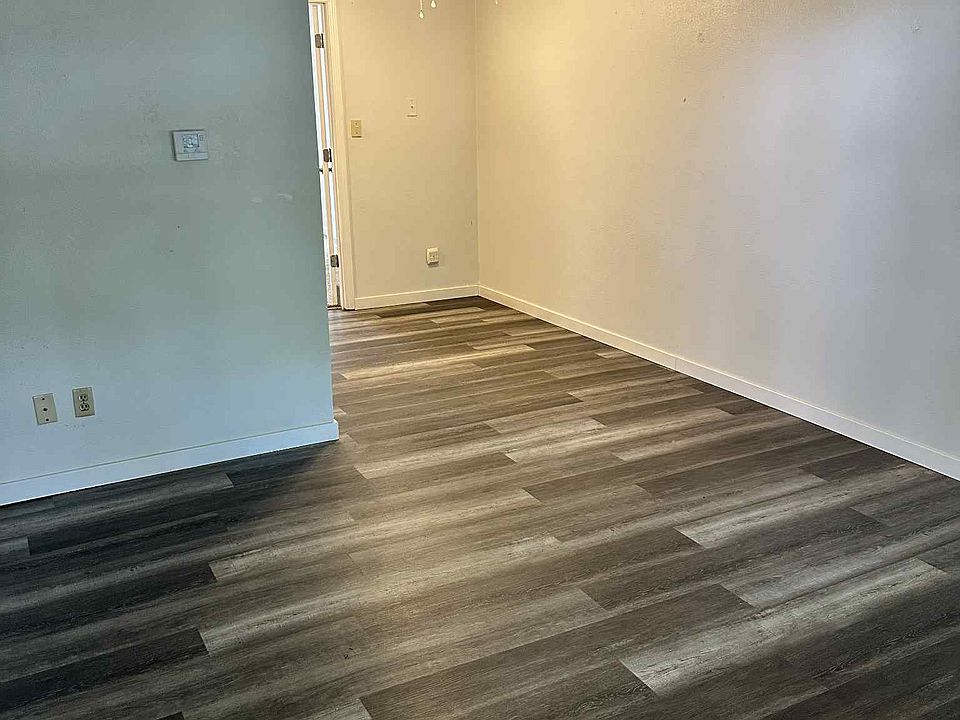 2nd image of 547 N 40th St APT 7