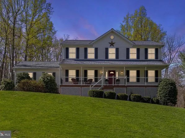 5351 Christa Ct, Warrenton, VA 20187