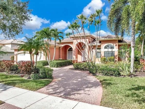 11001 Pine Lodge Trl, Davie, FL 33328