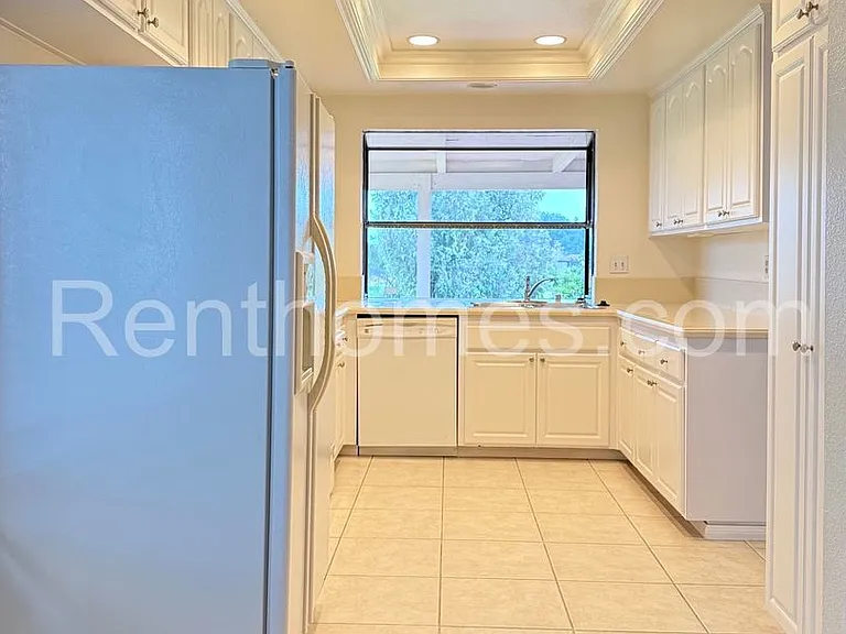 12817 Camino Emparrado — Photo 6