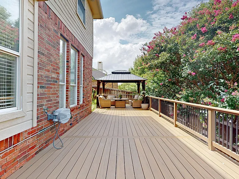 3200 Hilltop Ct — Photo 36
