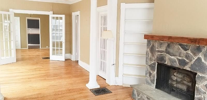 1st image of 125 Durston Ave