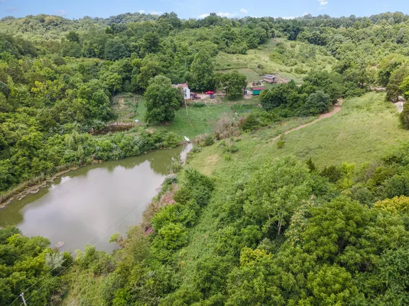 6436 Vineyard Ln, Melbourne, KY 41059