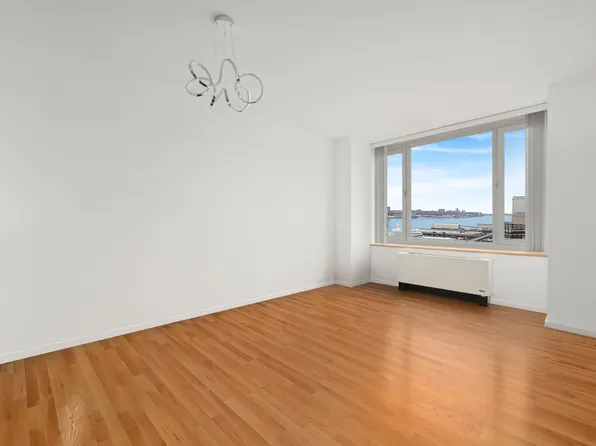 635 West 42nd Street 12D image 1 of 13