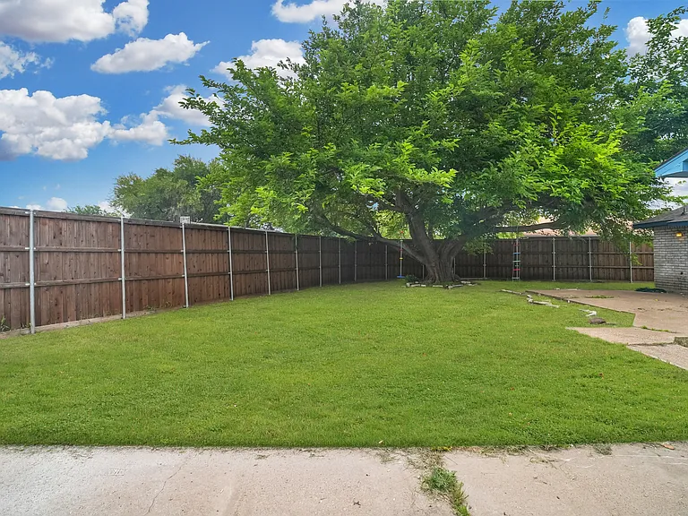 5161 Bartlett Dr — Photo 22