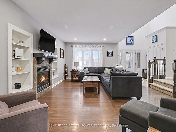 5th image of 7 Richer St W