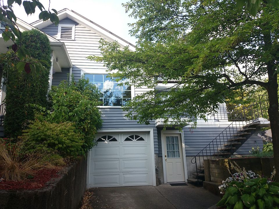 2nd image of 618 N 64th St