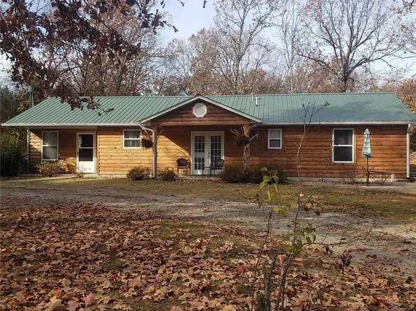 8575 N Service Rd, Bourbon, MO 65441