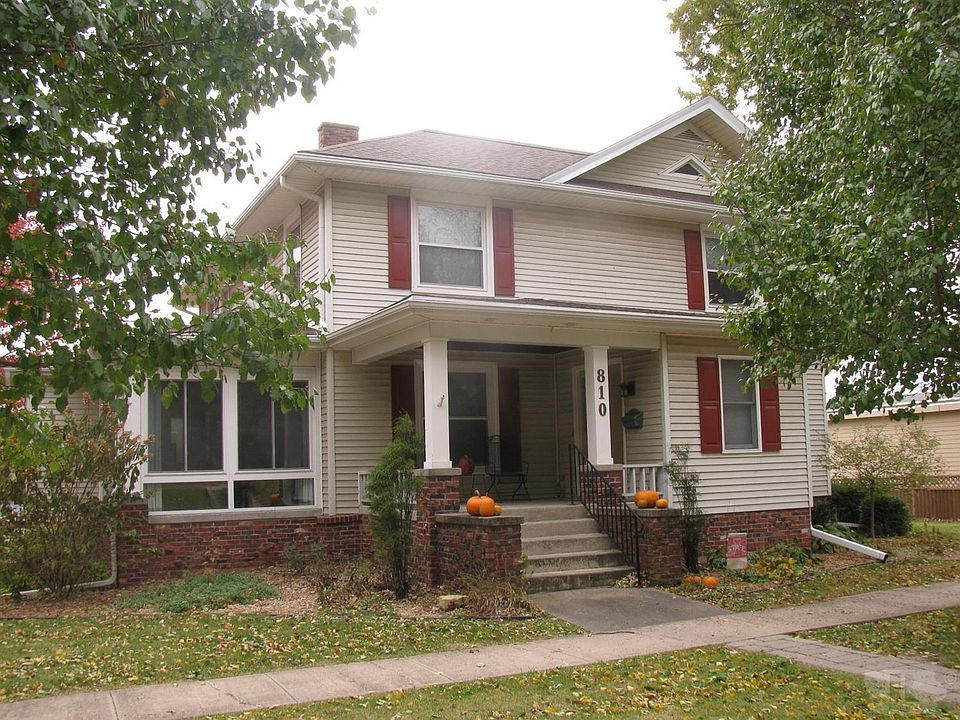 1st image of 810 E Hammond St