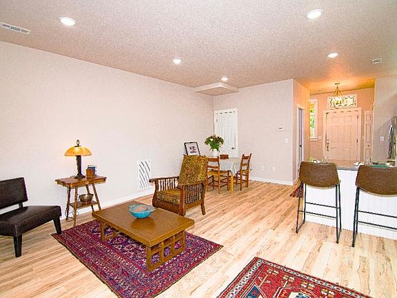 2nd image of 1577 S Duncan Ave