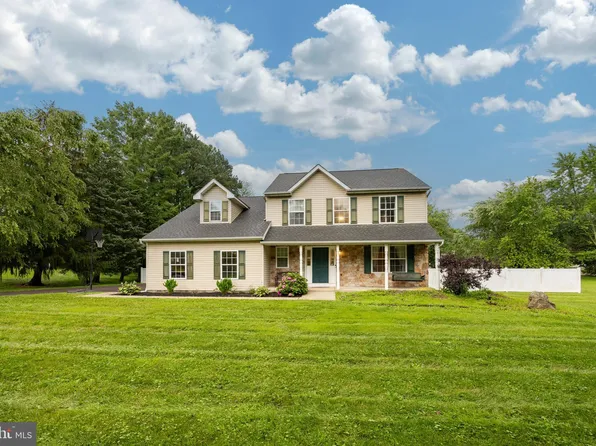 1416 Laurelwood Rd, Pottstown, PA 19465