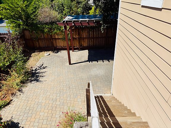 4th image of 541B S Seymour St #B