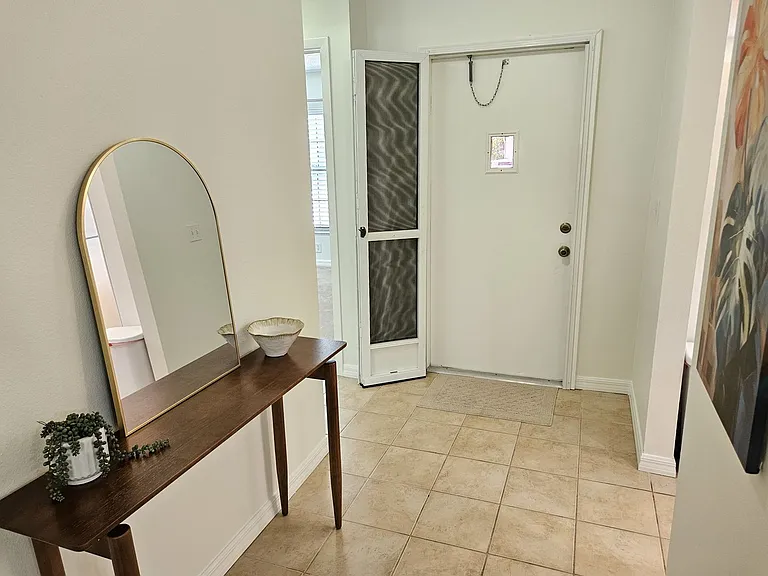 764 Avenida Estancia #206-B — Photo 37