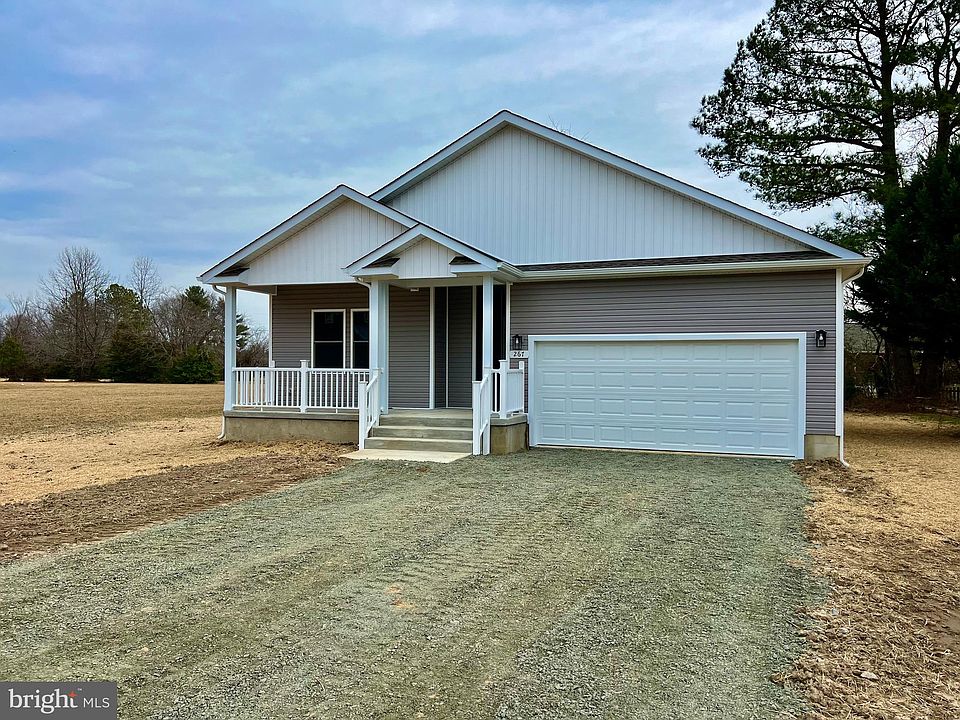 1st image of 144 Shorewood Dr
