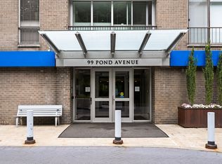99 Pond Ave APT 220, Brookline, MA 02445