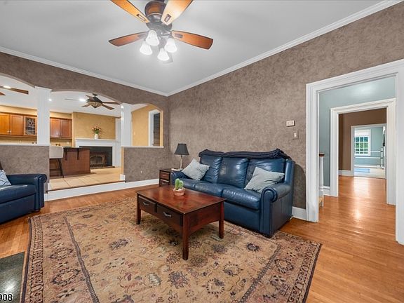 5th image of 46 Everitts Hill Rd