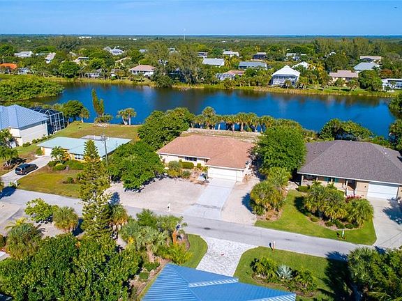 2nd image of 433 Lake Murex Cir