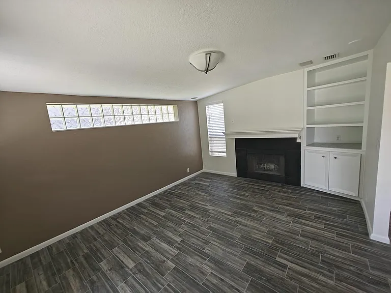 1612 Northumberland Ave — Photo 16