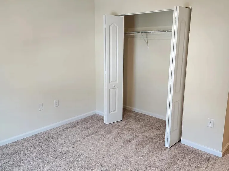 130 Pasadena Dr — Photo 14