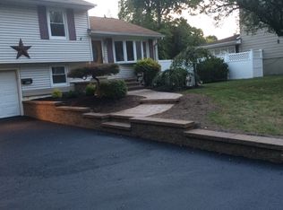 431 Bramhall Rd, Rahway, NJ 07065