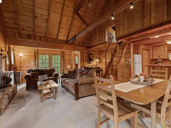 20431 Kutci Dr, Mi Wuk Village, CA 95346