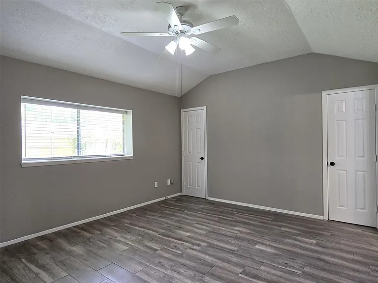 24015 Farm Hill Rd — Photo 19