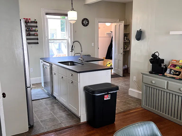 Large eat-in kitchen