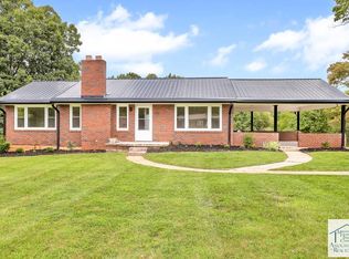 1310 Carver Rd, Martinsville, VA 24112