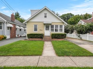 14 Wickers St, Clifton, NJ 07014
