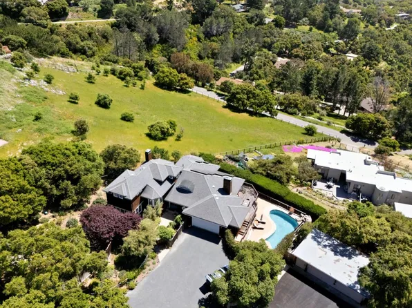 310 El Caminito Rd, Carmel Valley, CA 93924