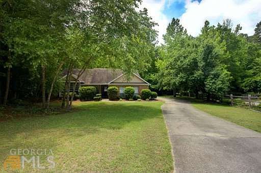 2nd image of 503 Kemble Ln