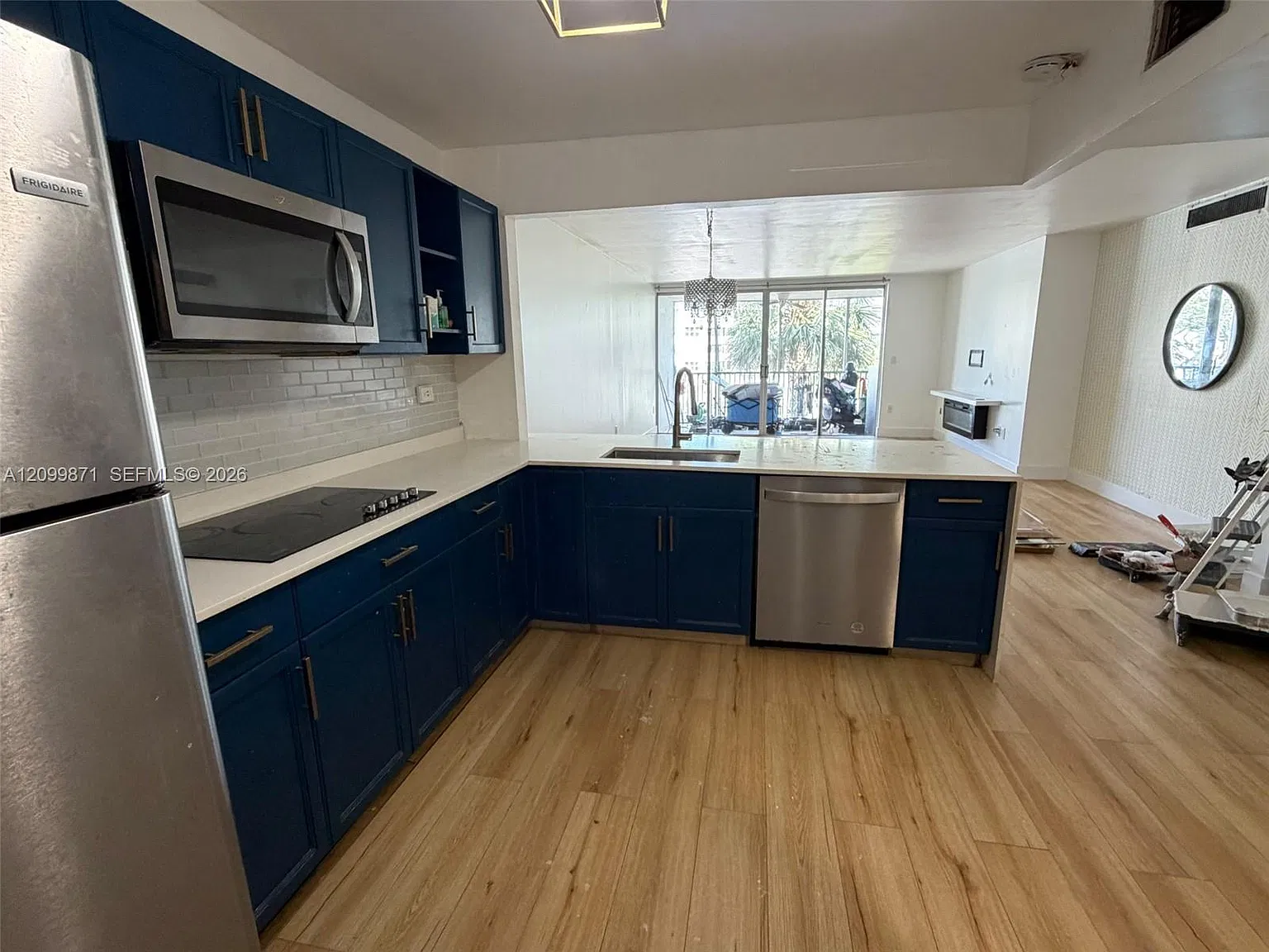 Jade Winds Group Bamboo G — Photo 1