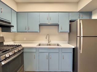 510 Holladay Dr #403, Danville, KY 40422