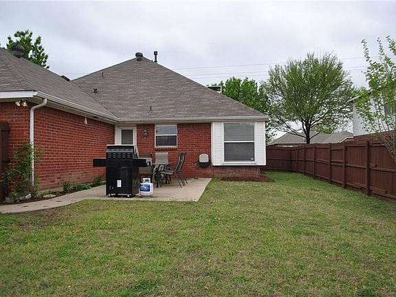 2nd image of 2059 Arbor Creek Dr